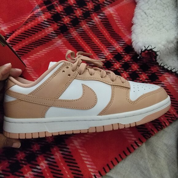 Sneaker - Picture 5 of 7